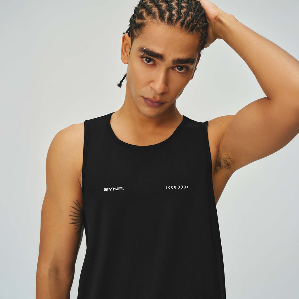 SIGNATURE VEST