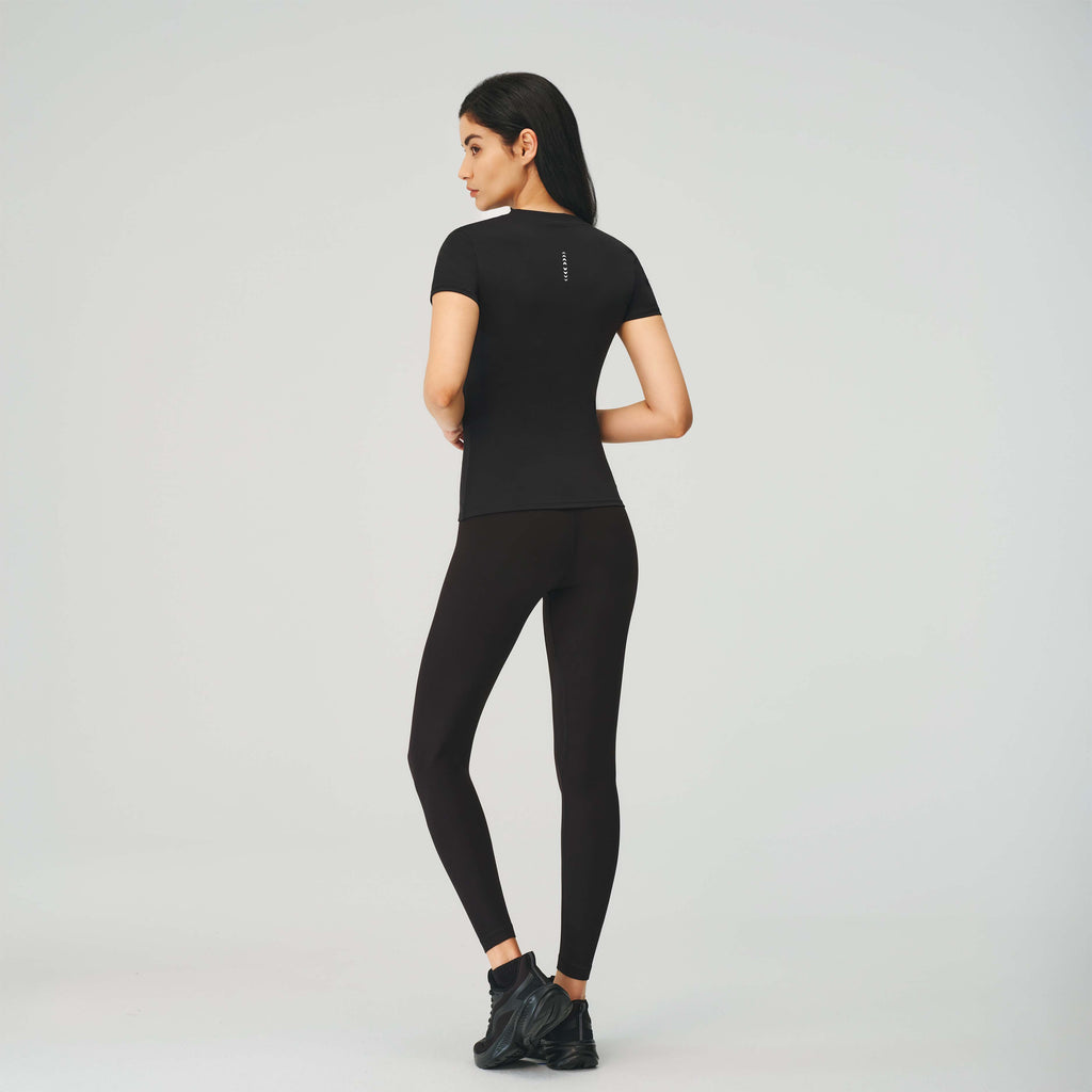 TECH TEE