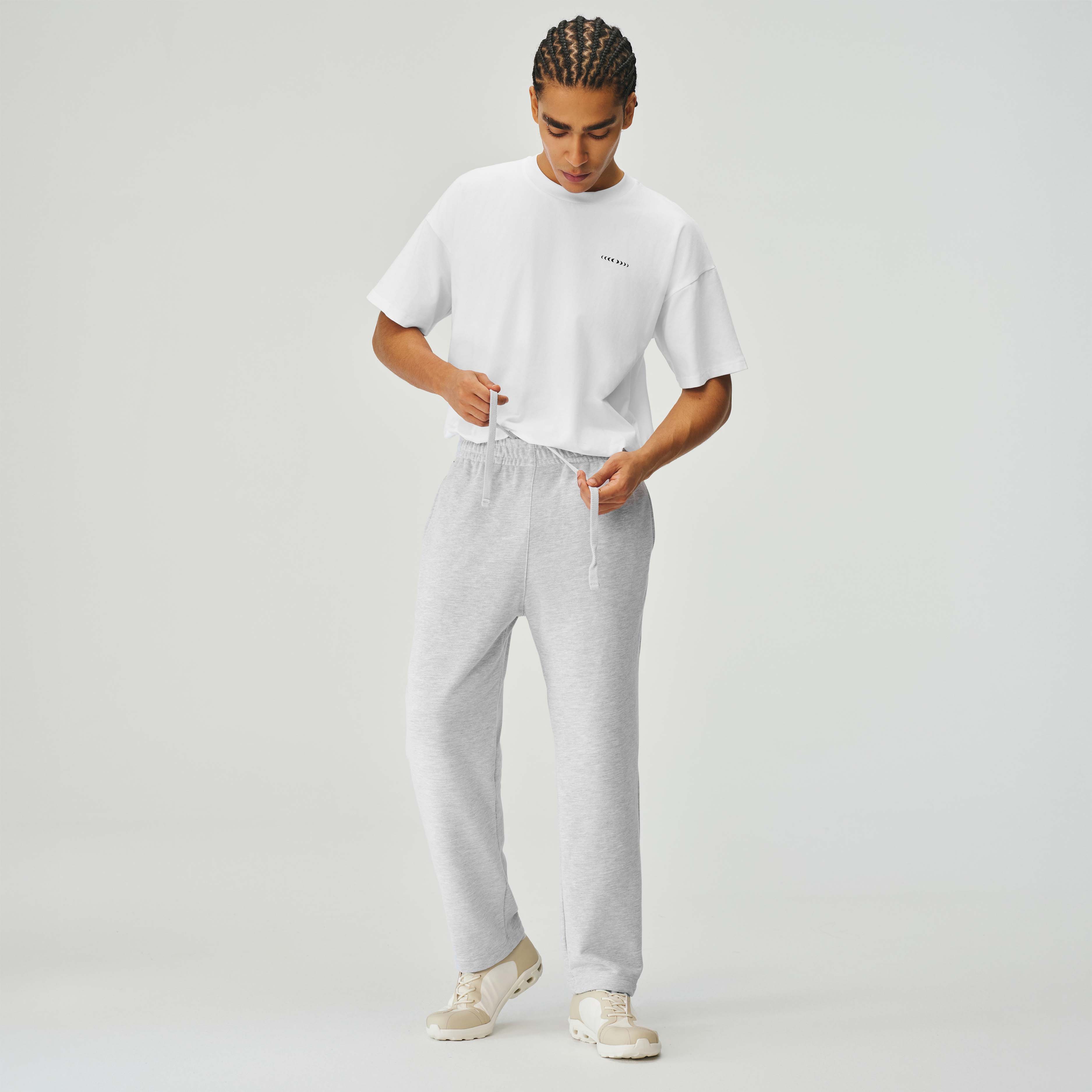 SIGNATURE SWEATPANTS