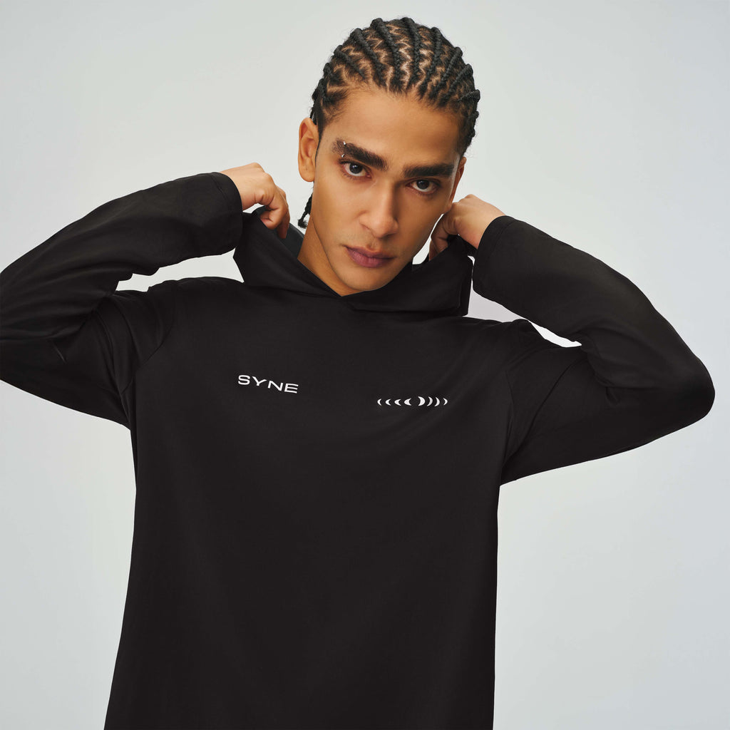 LONG-SLEEVE HOODIE TEE