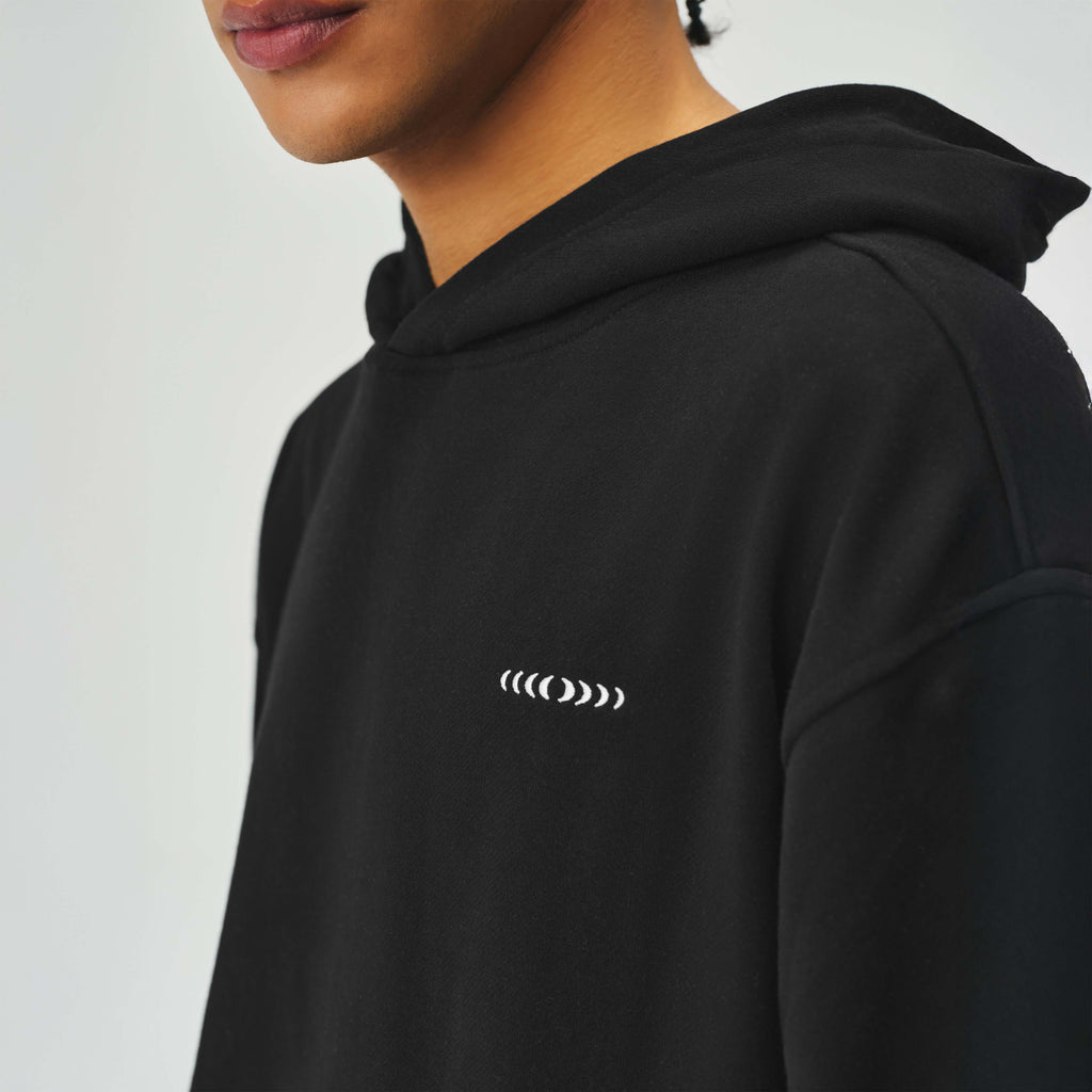 SIGNATURE HOODIE