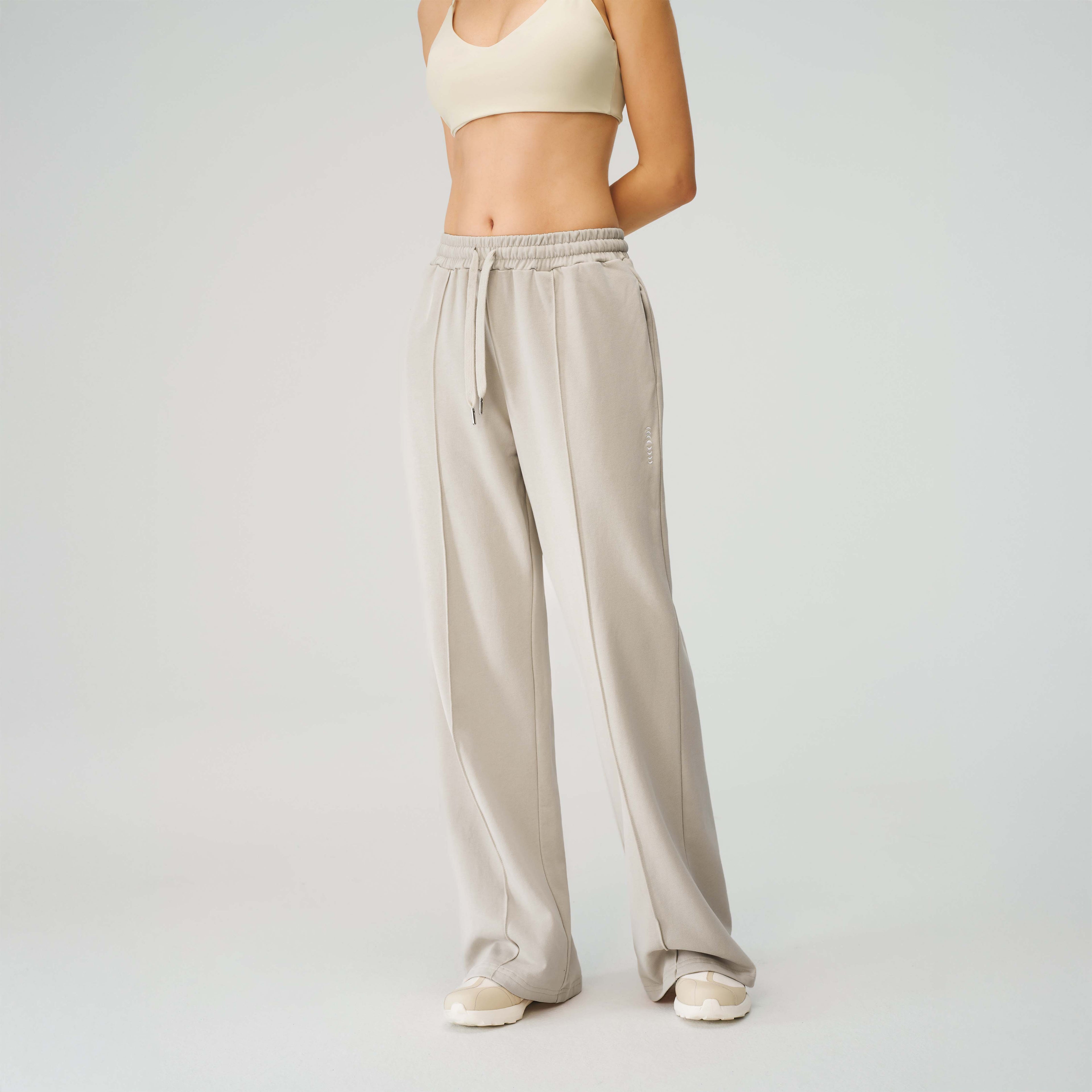 Signature Straight Leg Sweatpants
