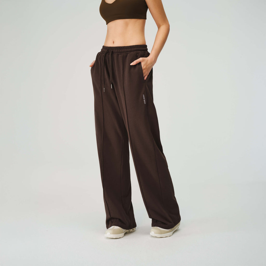 Signature Straight Leg Sweatpants
