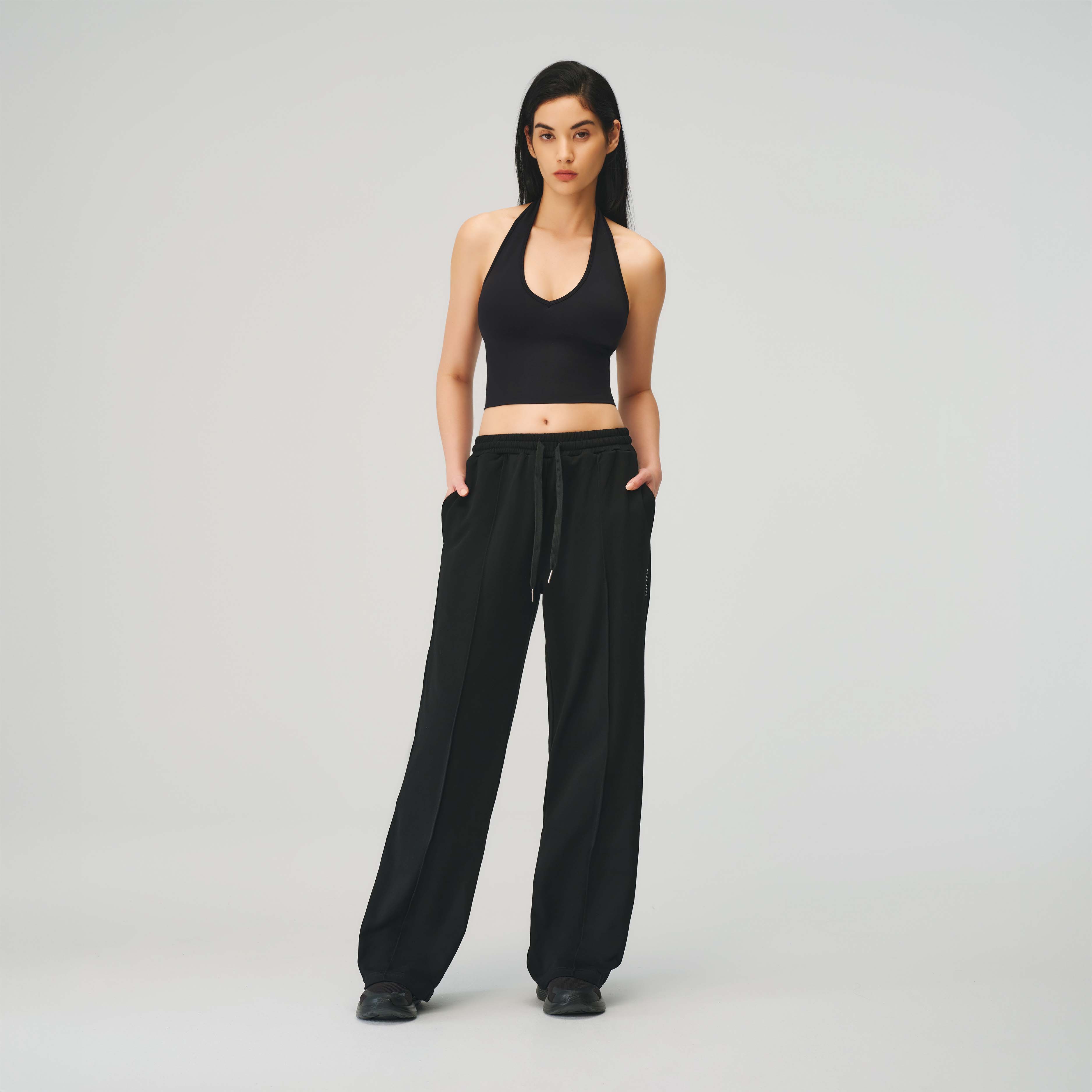 Signature Straight Leg Sweatpants